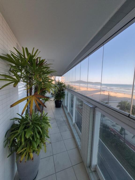 Apartamento com 3 quartos e 177 m² em Vila Caiçara, Praia Grande