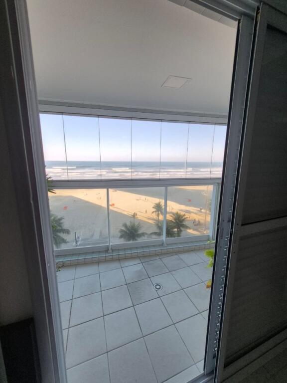 Apartamento com 3 quartos e 177 m² em Vila Caiçara, Praia Grande