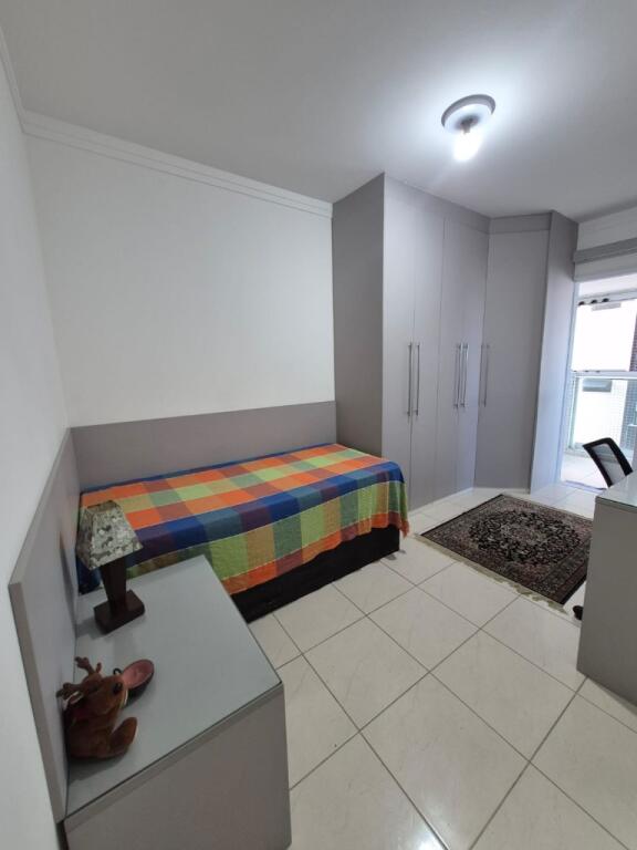 Apartamento com 3 quartos e 177 m² em Vila Caiçara, Praia Grande
