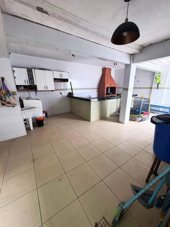 Casa com 4 quartos e 166 m² em Vila Caiçara, Praia Grande