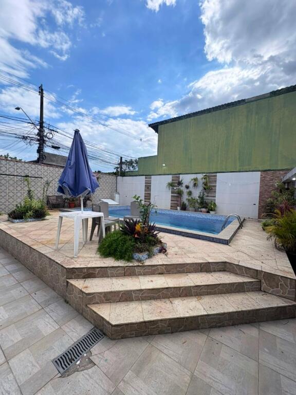 Casa com 4 quartos e 166 m² em Vila Caiçara, Praia Grande