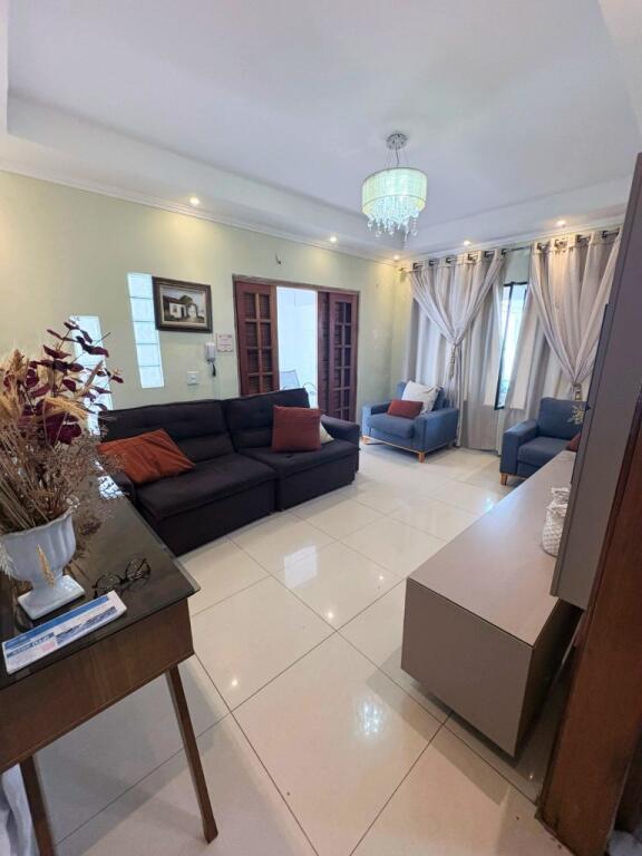 Casa com 4 quartos e 166 m² em Vila Caiçara, Praia Grande