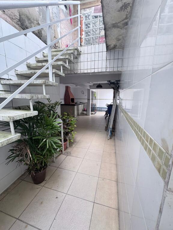 Casa com 4 quartos e 166 m² em Vila Caiçara, Praia Grande