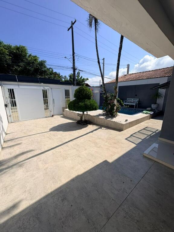 Casa com 3 quartos e 132 m² em Vila Caiçara, Praia Grande