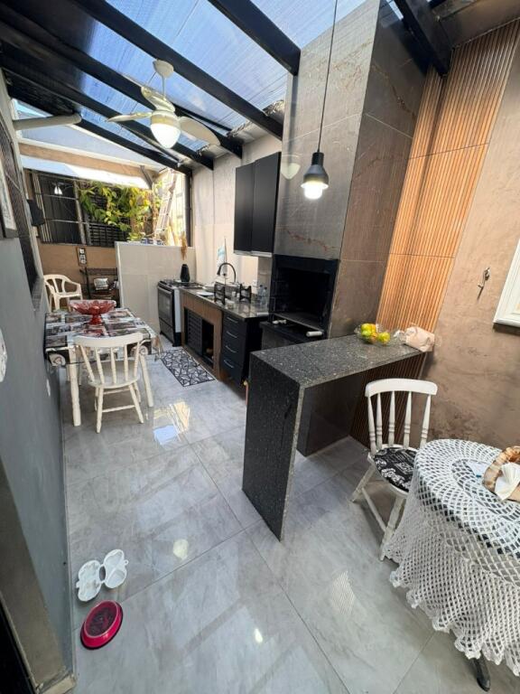 Casa com 3 quartos e 132 m² em Vila Caiçara, Praia Grande