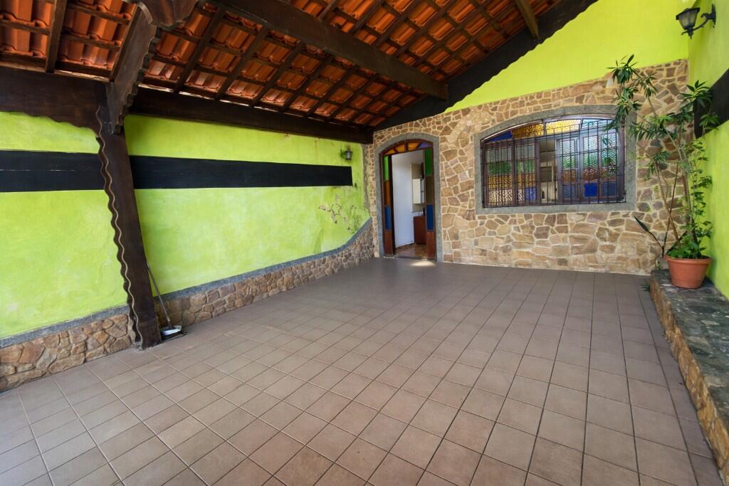 Casa com 3 quartos e 173 m² em Vila Caiçara, Praia Grande