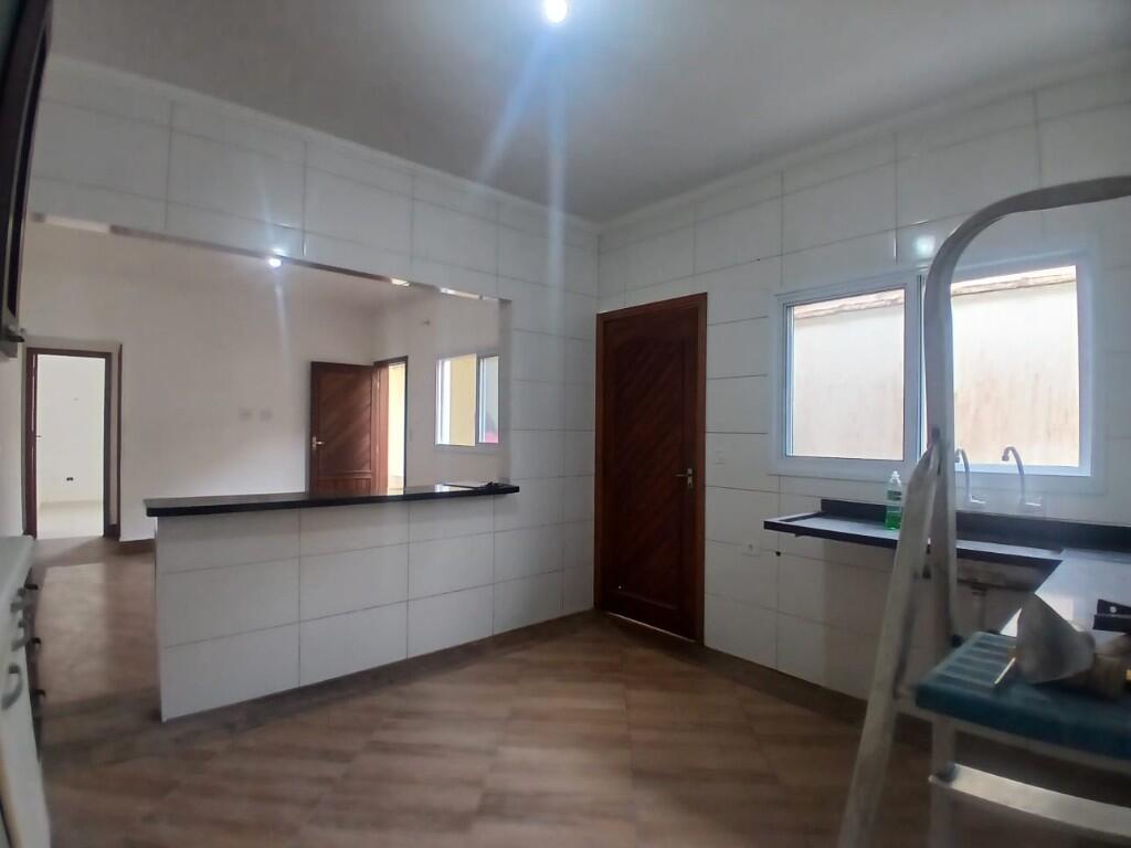Casa com 2 quartos e 70 m² em Vila Caiçara, Praia Grande