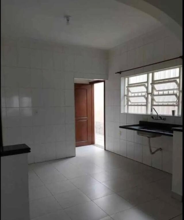 Casa com 2 quartos e 72 m² em Vila Caiçara, Praia Grande