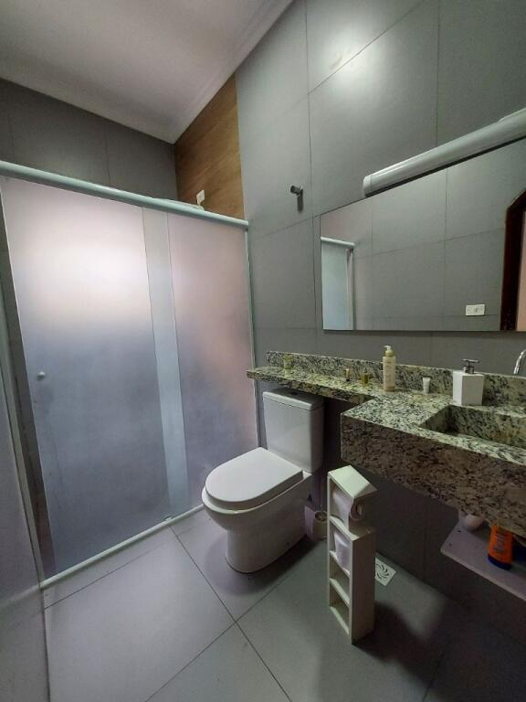 Casa com 4 quartos e 250 m² em Vila Caiçara, Praia Grande