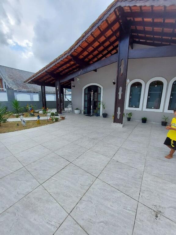 Casa com 4 quartos e 250 m² em Vila Caiçara, Praia Grande