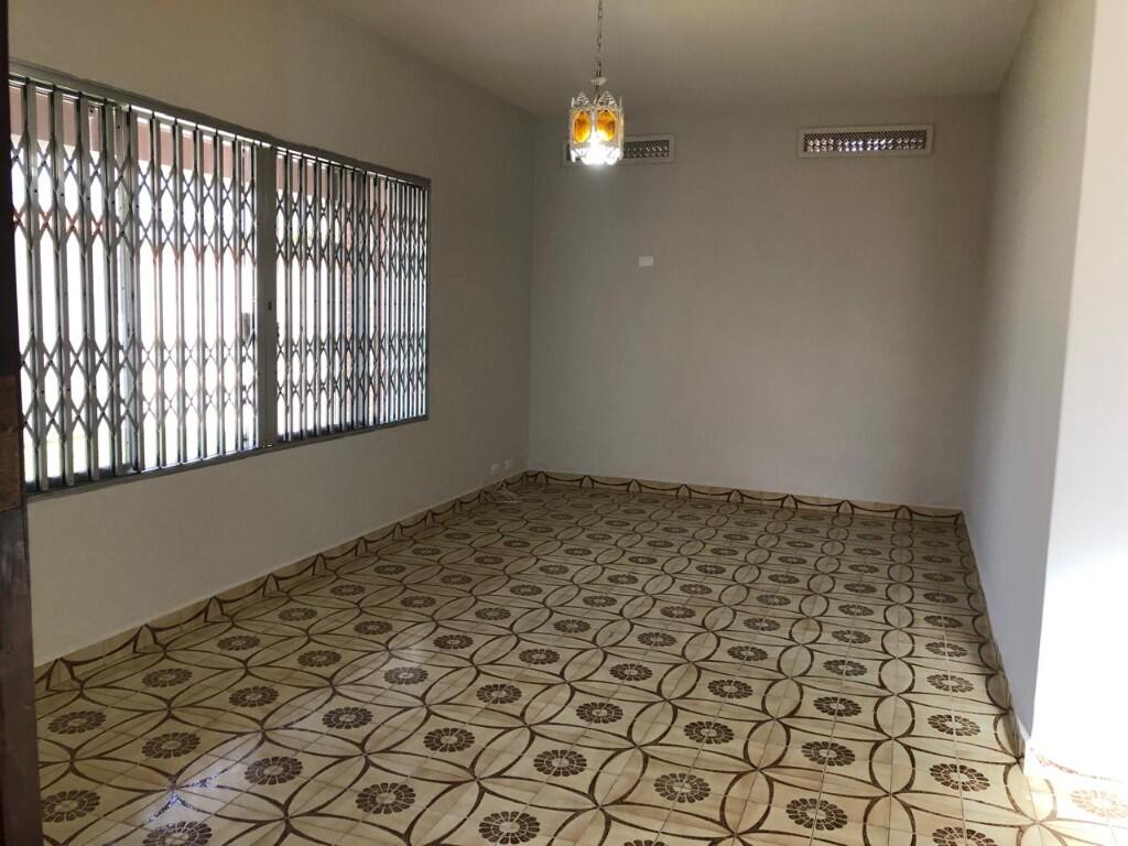 Casa com 3 quartos e 272 m² em Vila Caiçara, Praia Grande