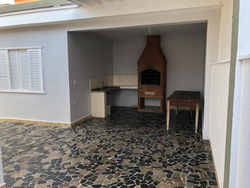 Casa com 3 quartos e 272 m² em Vila Caiçara, Praia Grande