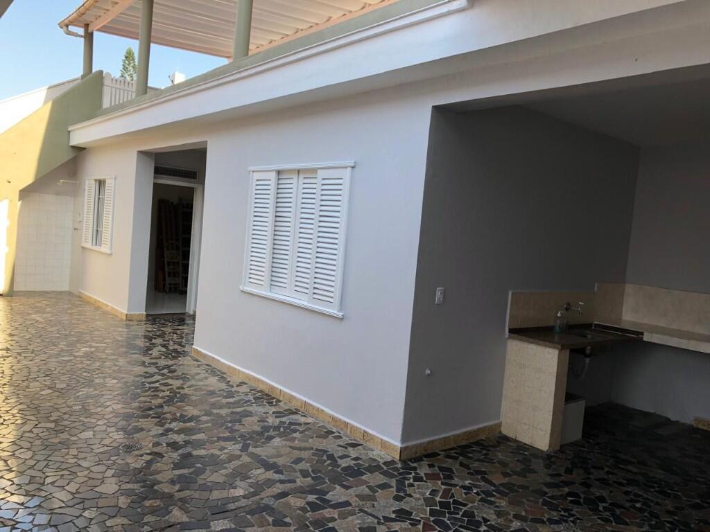 Casa com 3 quartos e 272 m² em Vila Caiçara, Praia Grande