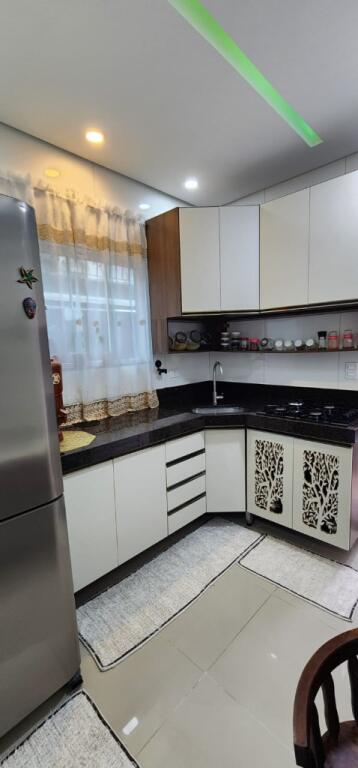 Casa com 2 quartos e 70 m² em Vila Caiçara, Praia Grande