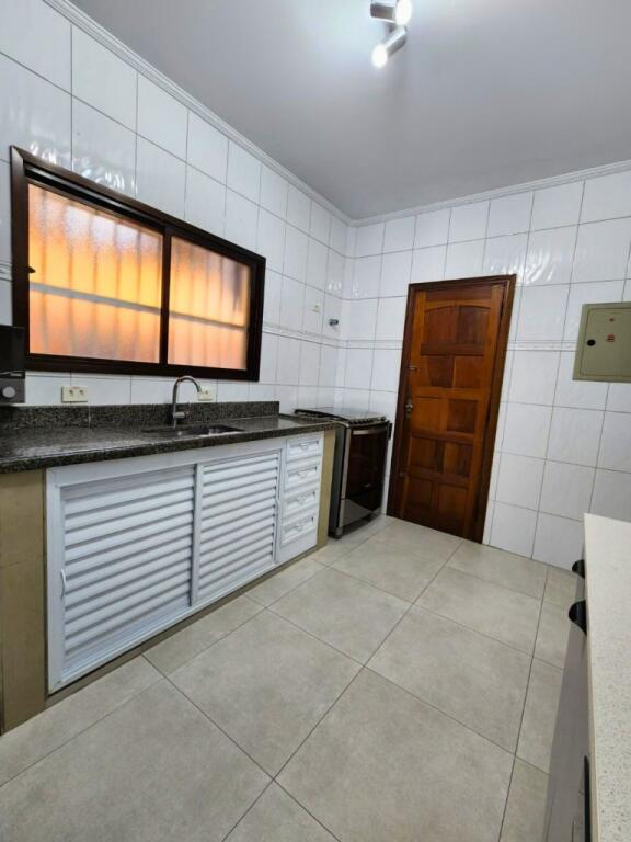 Casa com 2 quartos e 89 m² em Vila Caiçara, Praia Grande