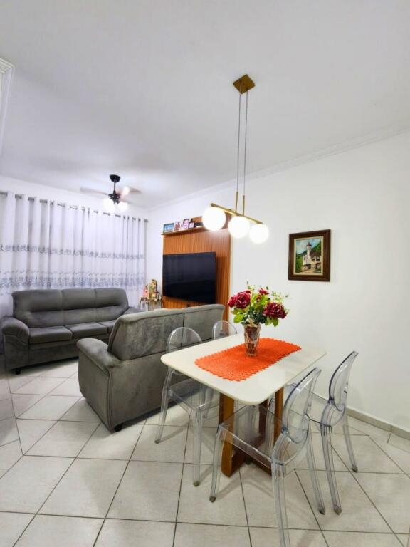Casa com 2 quartos e 89 m² em Vila Caiçara, Praia Grande