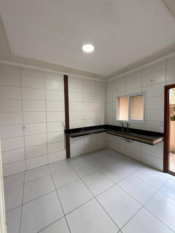 Casa com 2 quartos e 76 m² em Vila Caiçara, Praia Grande