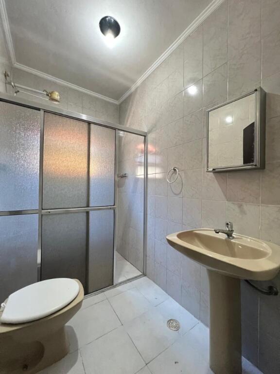 Casa com 2 quartos e 100 m² em Vila Caiçara, Praia Grande