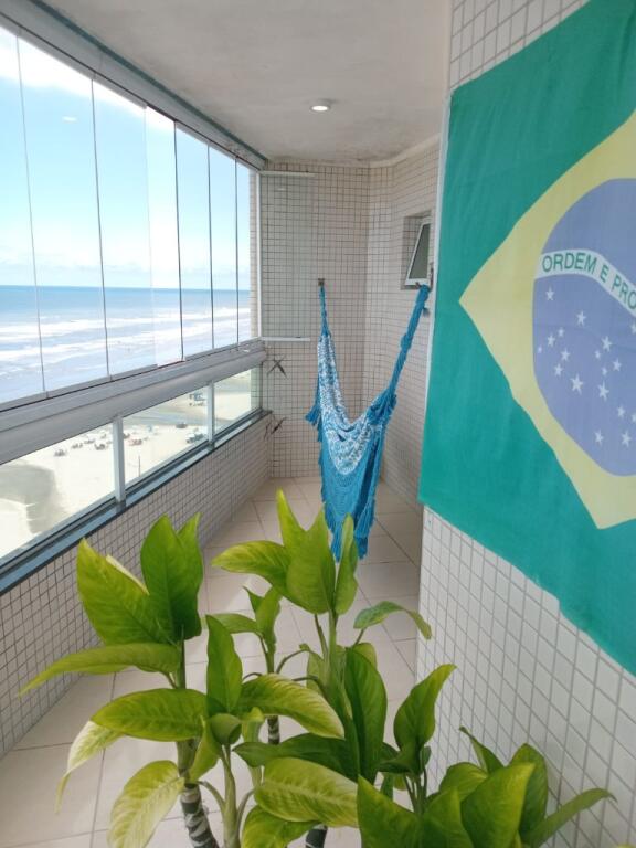Apartamento com 3 quartos e 119 m² em Vila Caiçara, Praia Grande