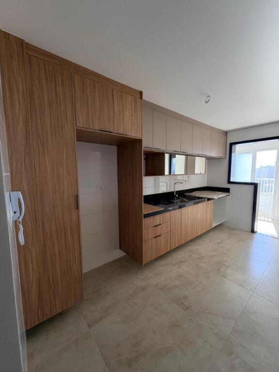Apartamento com 3 quartos e 116 m² em Vila Caiçara, Praia Grande