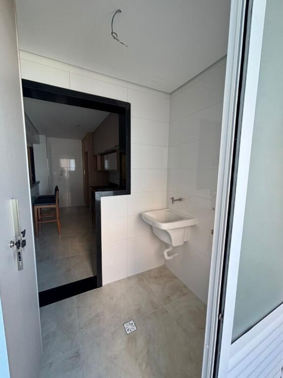 Apartamento com 2 quartos e 83 m² em Vila Caiçara, Praia Grande