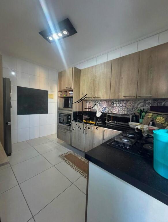 Apartamento com 2 quartos e 75 m² em Ocian, Praia Grande