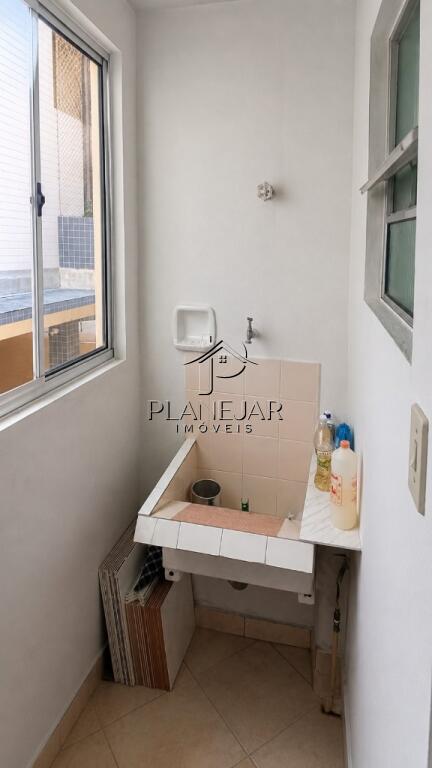 Apartamento com 2 quartos e 69 m² em Ocian, Praia Grande