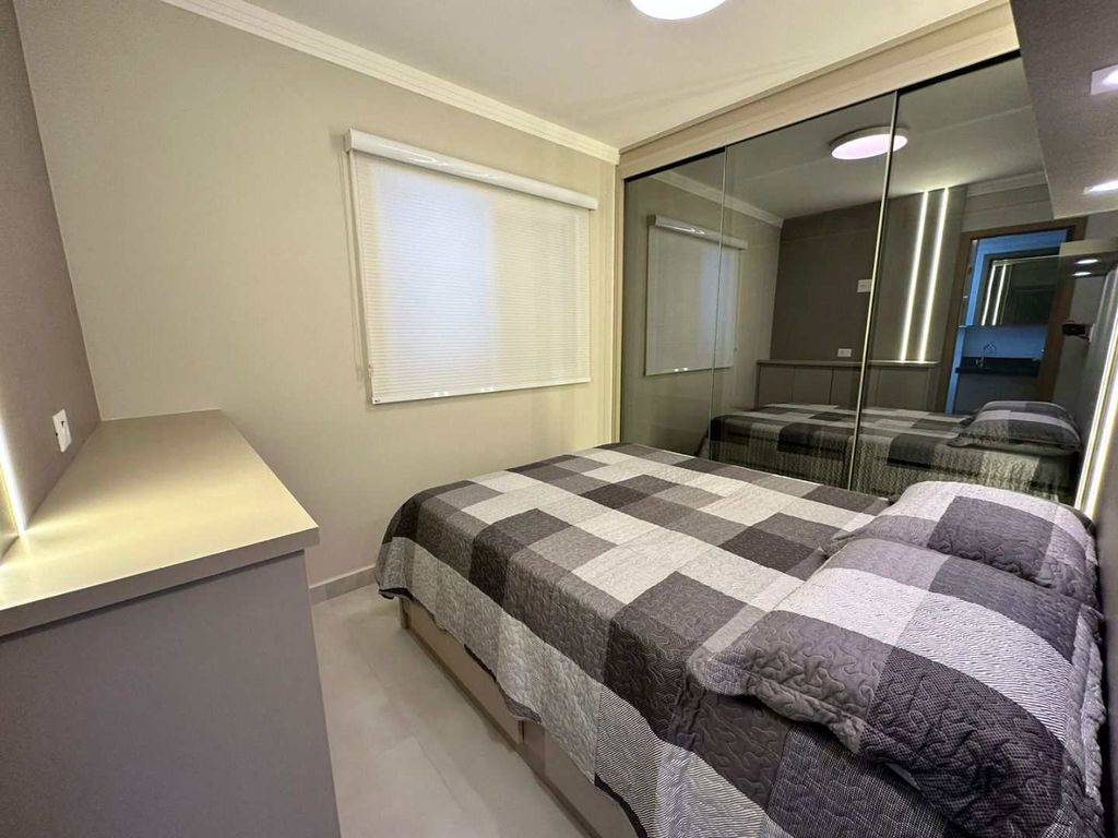 Apartamento com 2 quartos e 73 m² em Ocian, Praia Grande