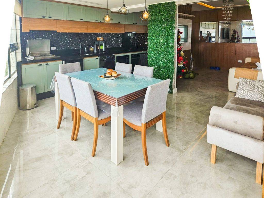 Apartamento com 2 quartos e 60 m² em Ocian, Praia Grande