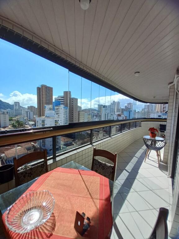Apartamento com 2 quartos e 70 m² em Ocian, Praia Grande
