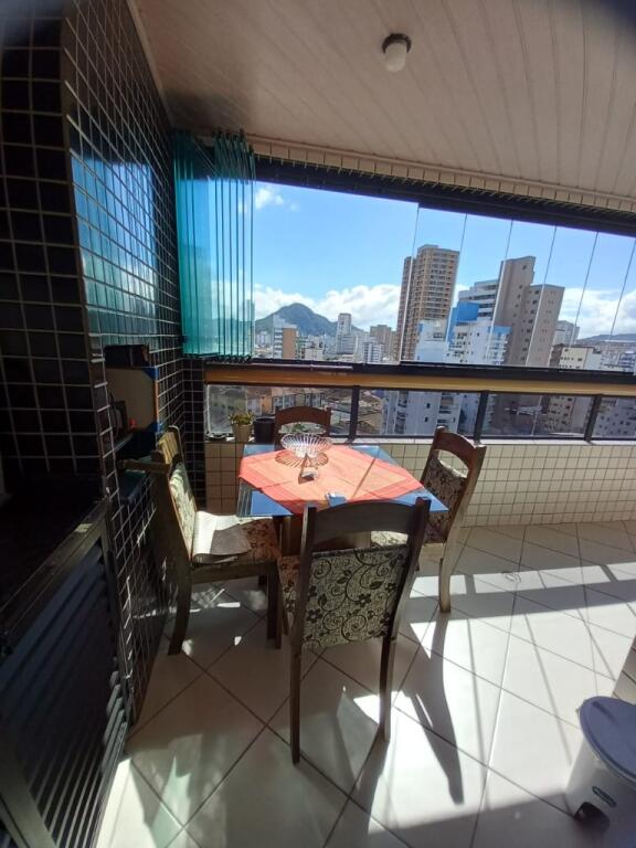 Apartamento com 2 quartos e 70 m² em Ocian, Praia Grande