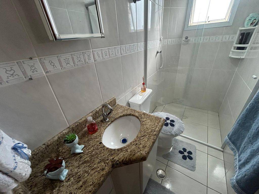 Apartamento com 2 quartos e 75 m² em Ocian, Praia Grande