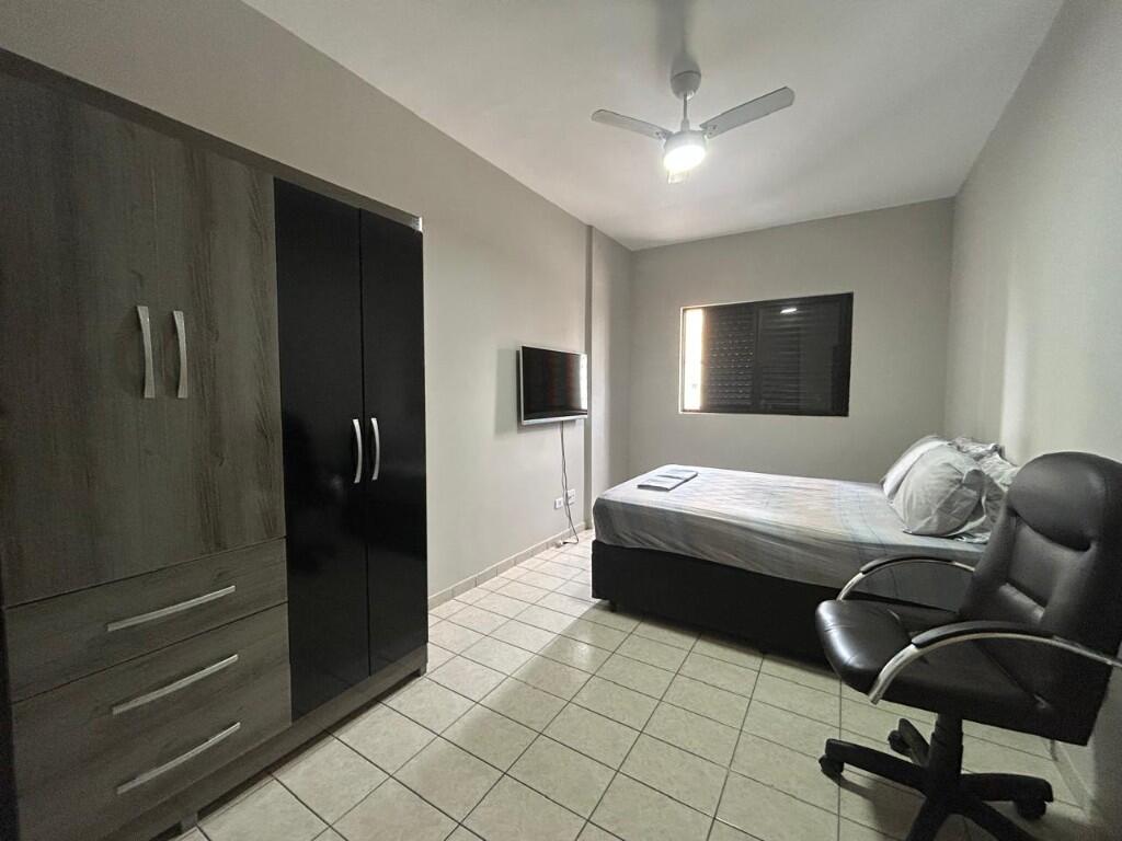 Apartamento com 1 quarto e 57 m² em Ocian, Praia Grande