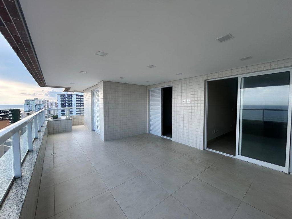 Apartamento com 4 quartos e 182 m² em Ocian, Praia Grande