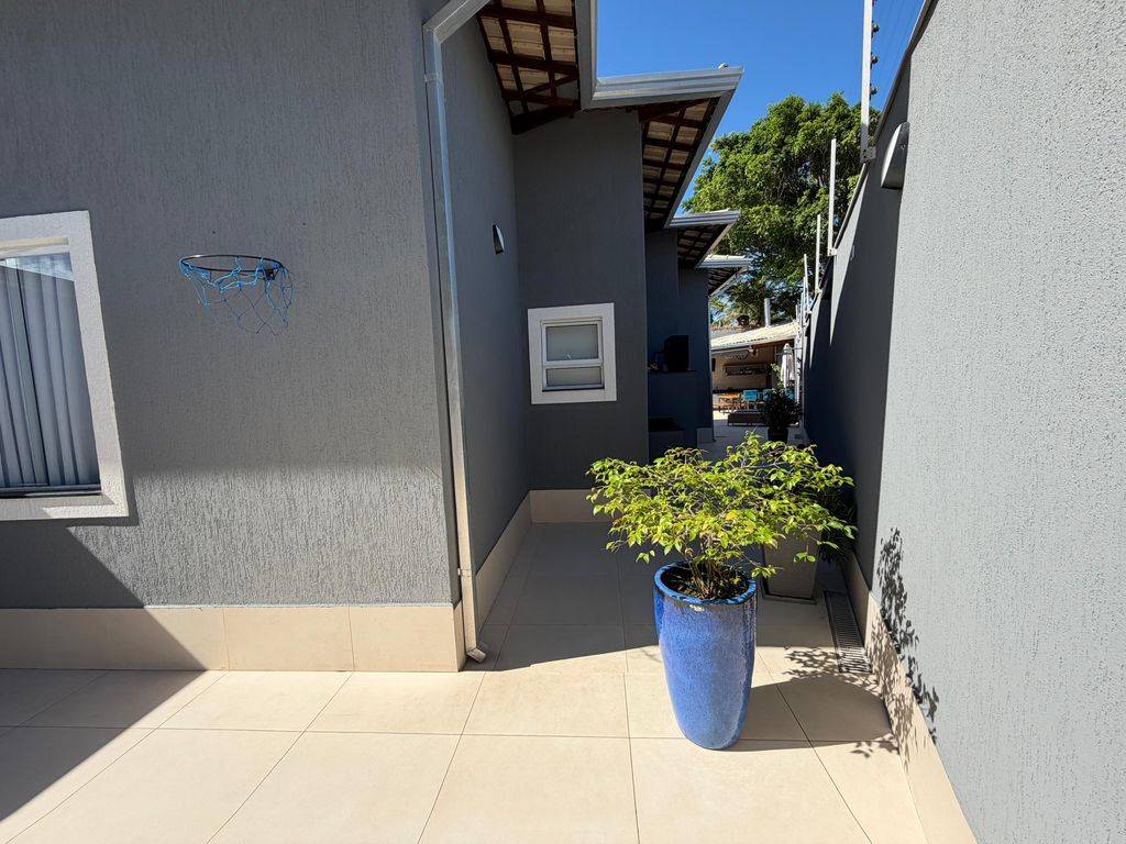 Casa com 4 quartos e 400 m² em Ocian, Praia Grande