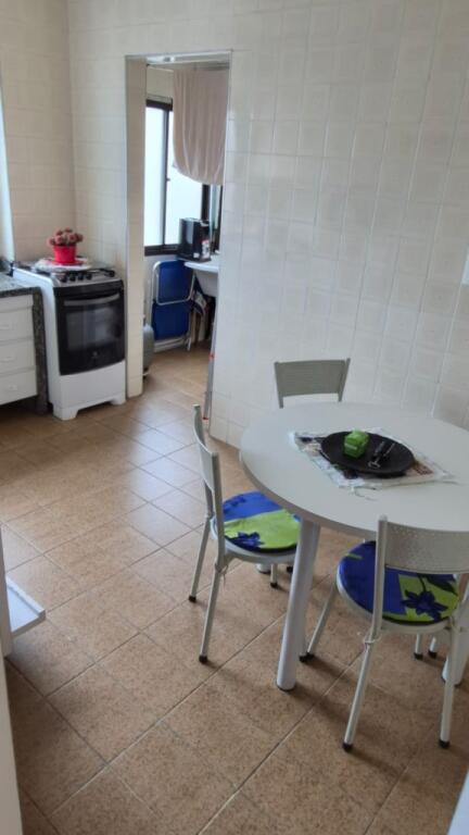 Apartamento com 2 quartos e 73 m² em Ocian, Praia Grande