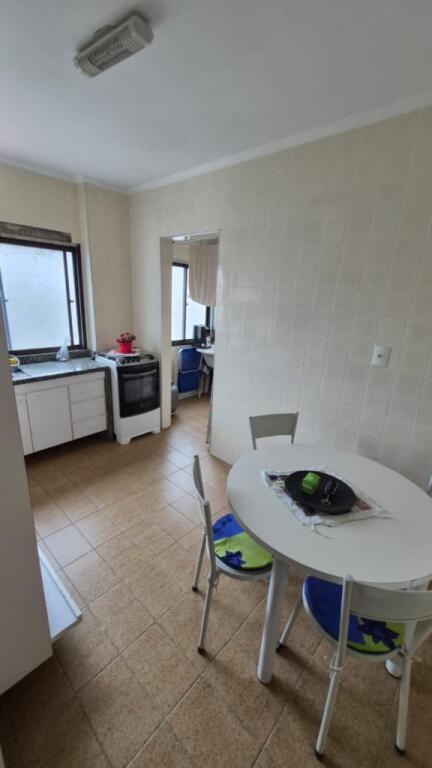 Apartamento com 2 quartos e 73 m² em Ocian, Praia Grande