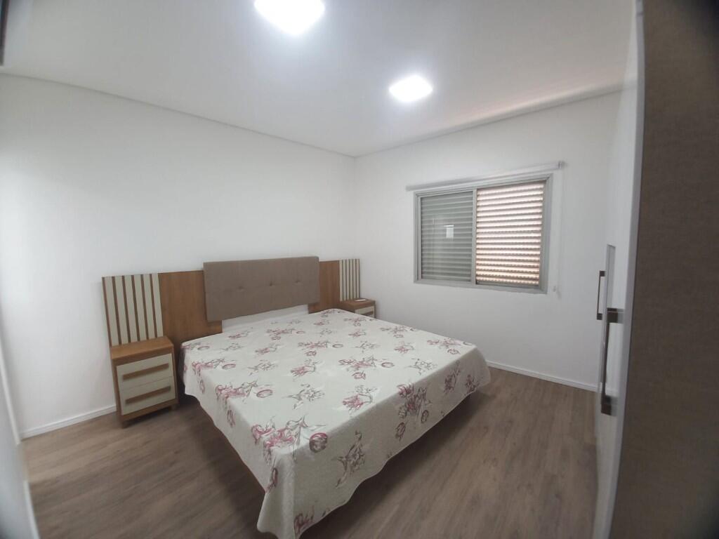 Apartamento com 2 quartos e 80 m² em Ocian, Praia Grande