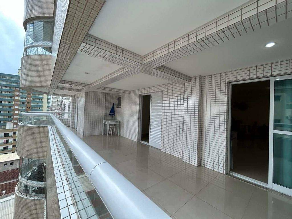 Apartamento com 3 quartos e 156 m² em Ocian, Praia Grande