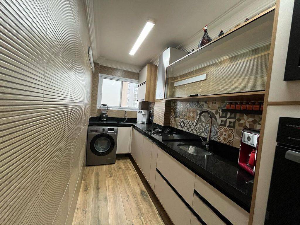 Apartamento com 2 quartos e 60 m² em Ocian, Praia Grande