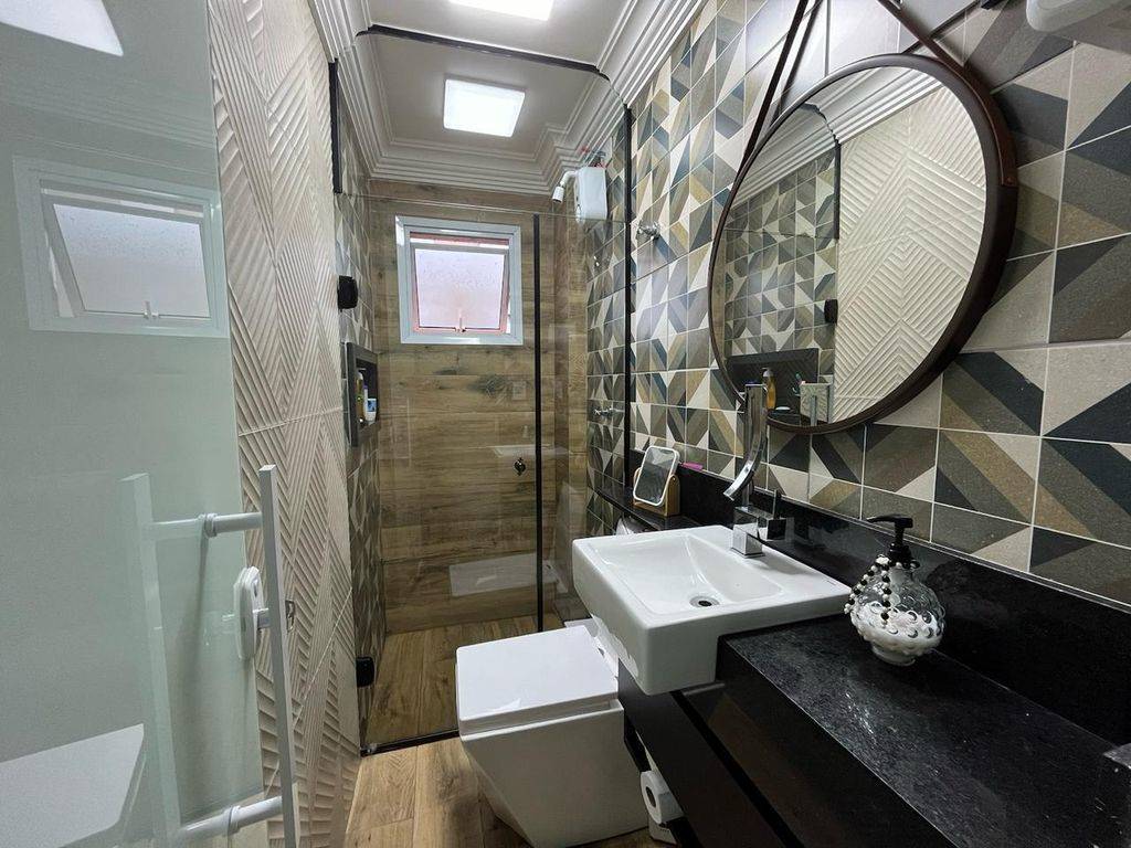 Apartamento com 2 quartos e 60 m² em Ocian, Praia Grande