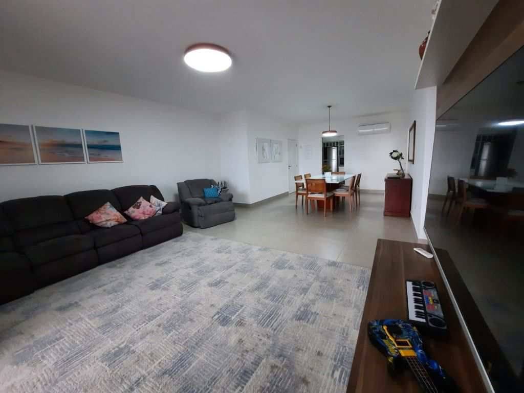 Apartamento com 3 quartos e 145 m² em Ocian, Praia Grande