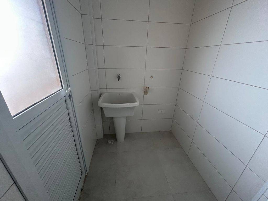 Apartamento com 1 quarto e 60 m² em Ocian, Praia Grande