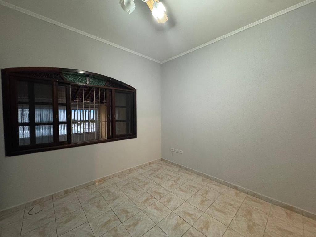 Casa com 2 quartos e 97 m² em Ocian, Praia Grande