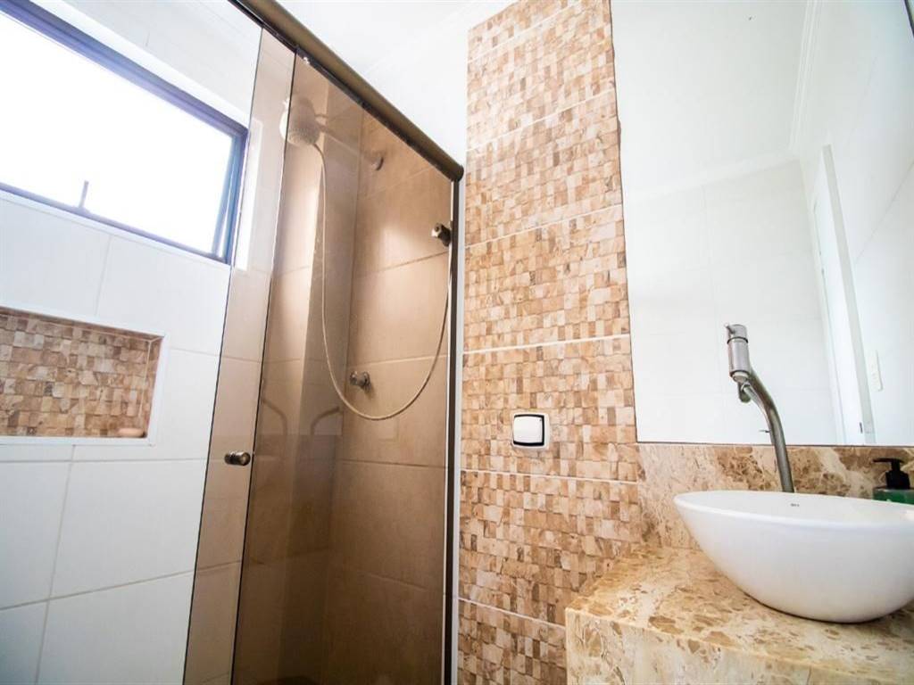 Apartamento com 2 quartos e 73 m² em Ocian, Praia Grande