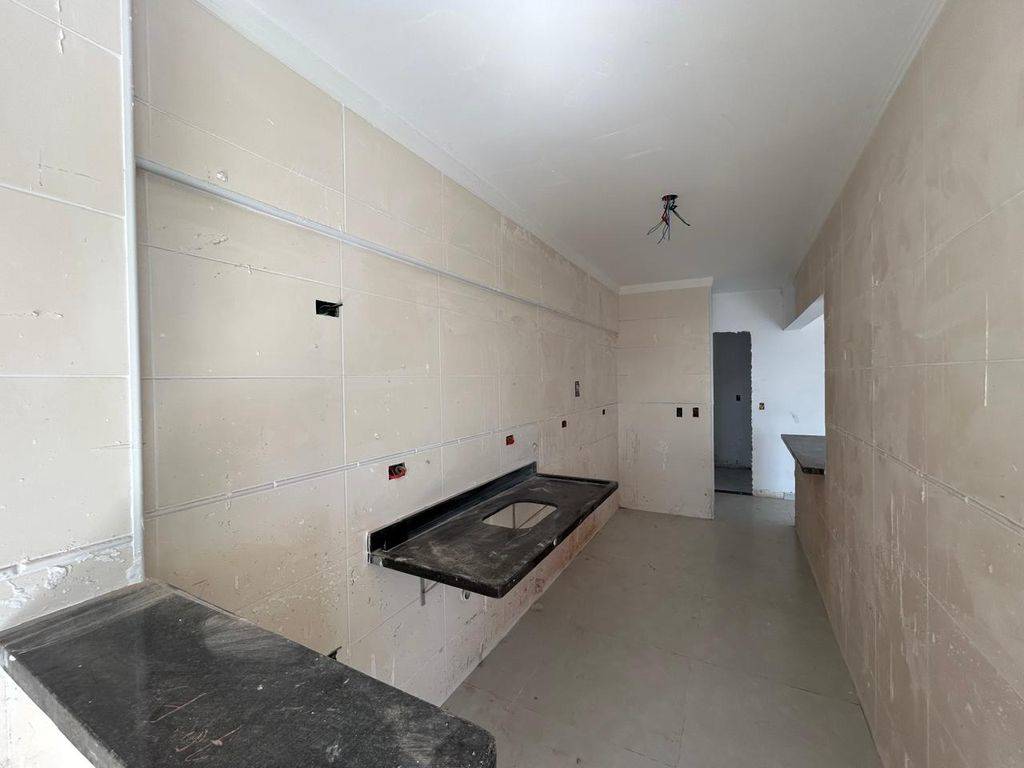Apartamento com 2 quartos e 81 m² em Ocian, Praia Grande