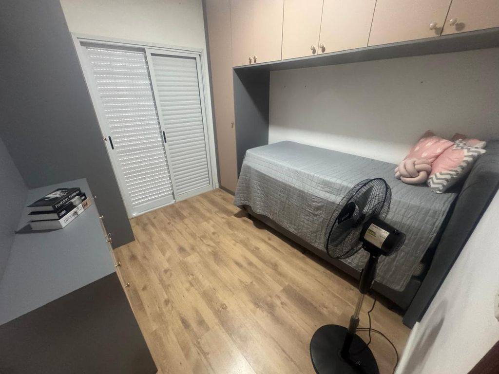 Apartamento com 2 quartos e 65 m² em Ocian, Praia Grande