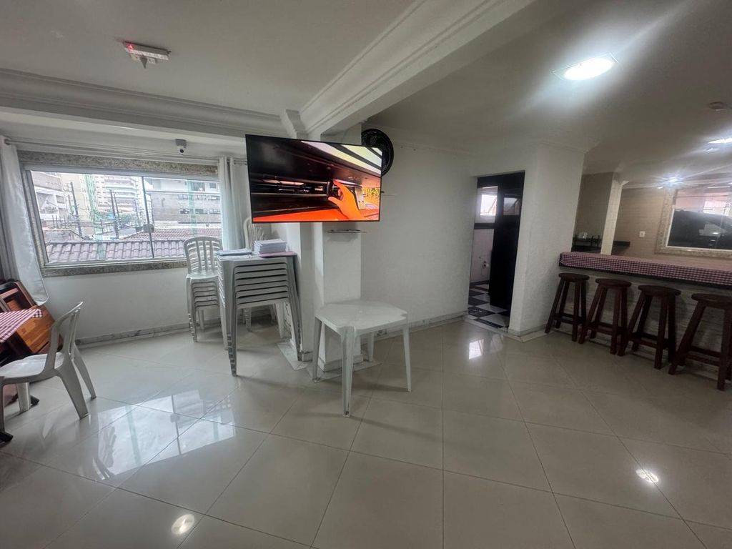 Apartamento com 2 quartos e 65 m² em Ocian, Praia Grande