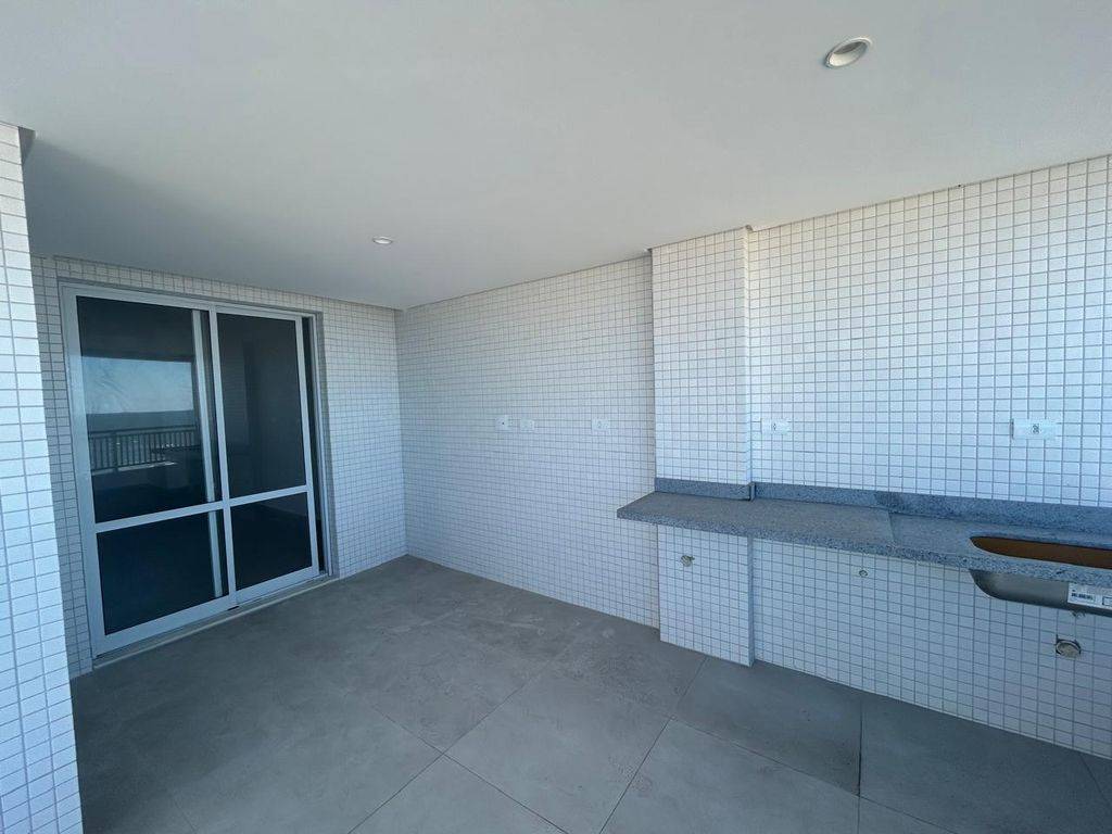 Apartamento com 2 quartos e 87 m² em Ocian, Praia Grande