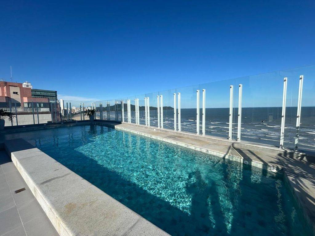 Apartamento com 2 quartos e 63 m² em Ocian, Praia Grande